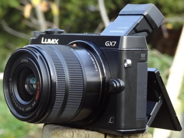lumix2-6832348