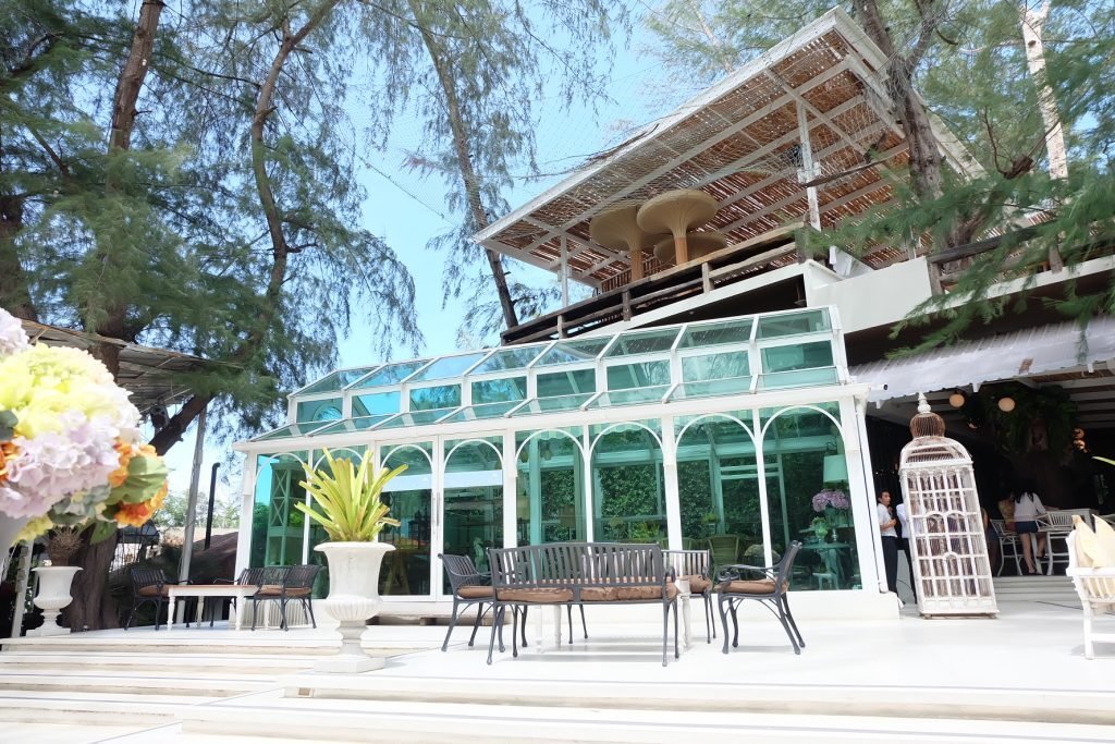 the-glass-house-01-1024x683-6103215