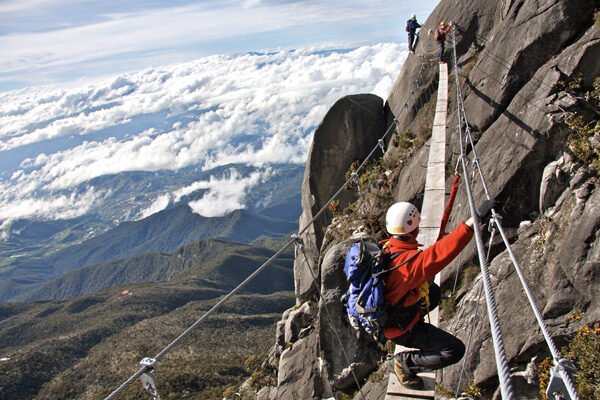 mt-kinabalu-16-7714096